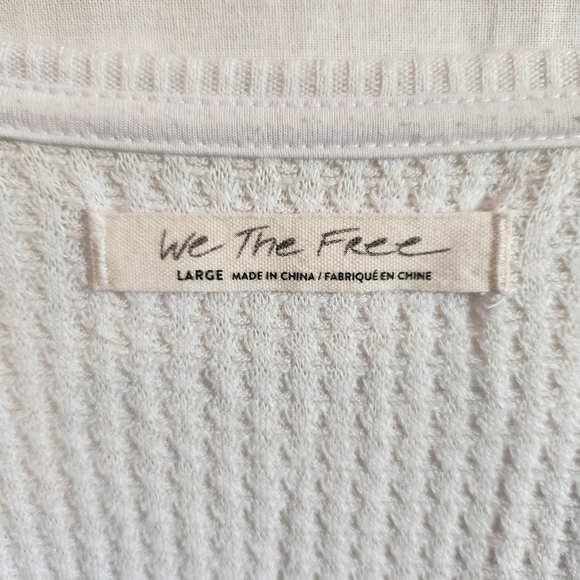 We The Free Women's Waffle Knit Boho V-neck Pullover Top Size Large - Picture 9 of 9